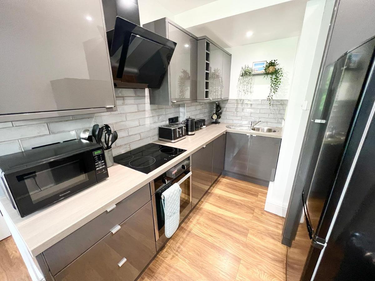 Lovely Apartment, One Minute From Bournemouth Beach And Town. Exterior foto